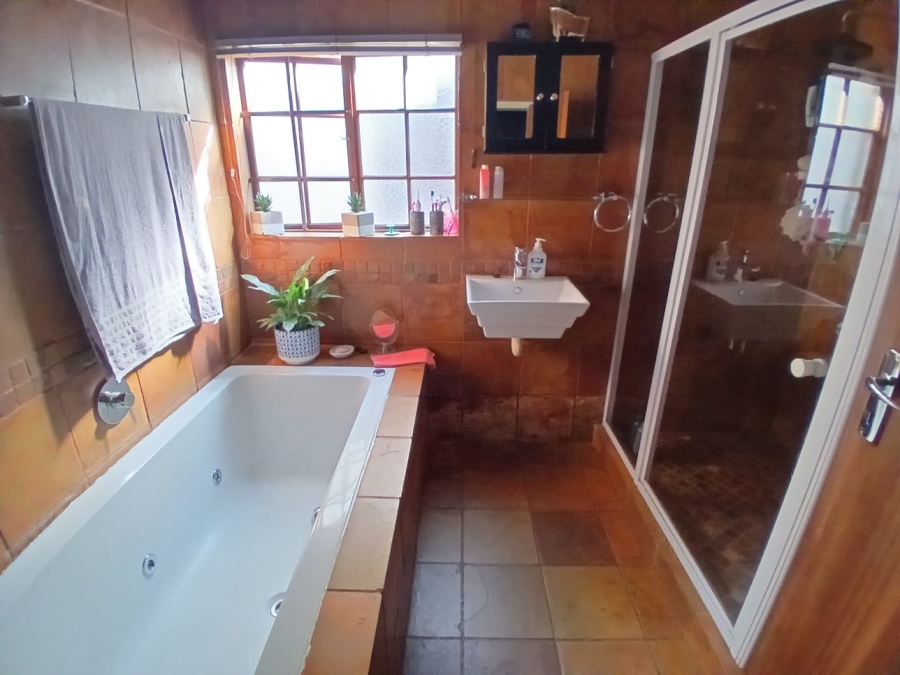  Bedroom Property for Sale in Kuruman Northern Cape